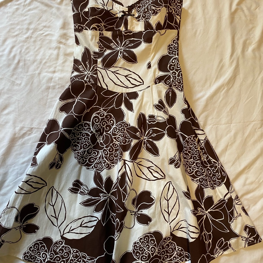 Adorable midi dress